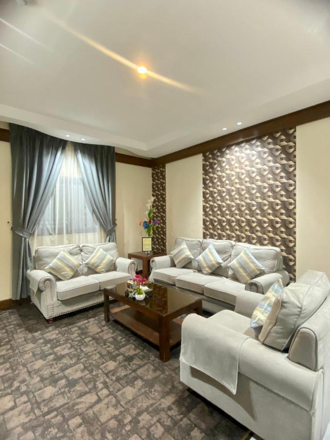 Aral Hotel Apartments Tabuk Ngoại thất bức ảnh