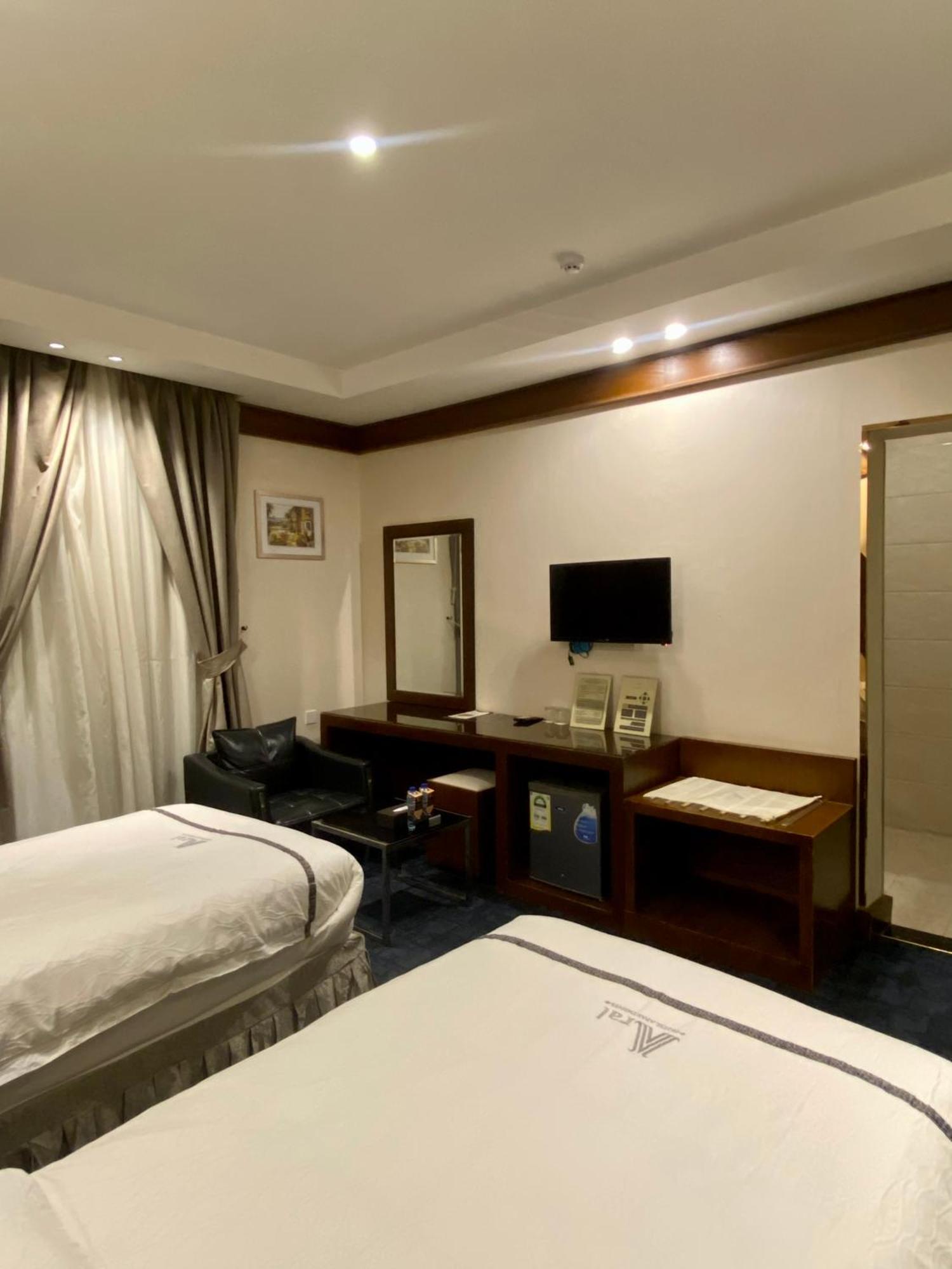 Aral Hotel Apartments Tabuk Ngoại thất bức ảnh