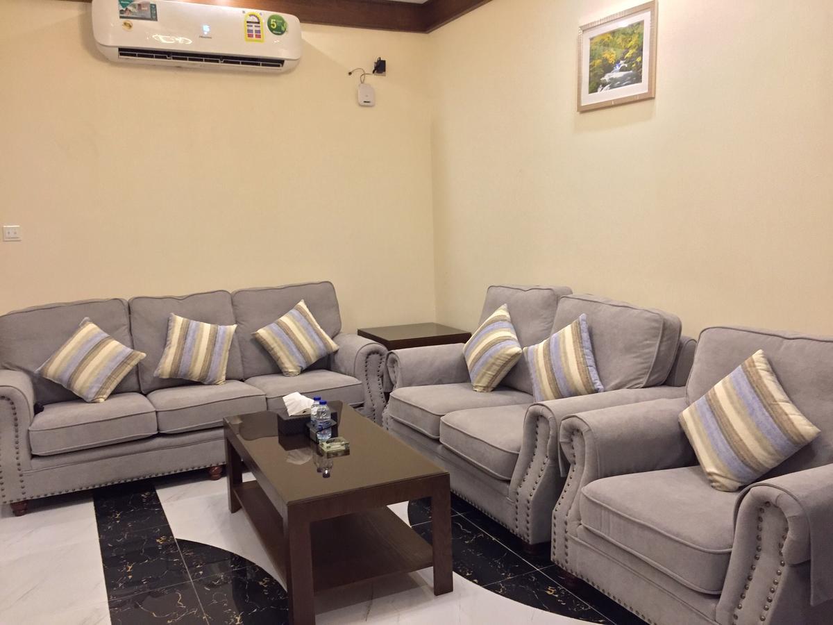 Aral Hotel Apartments Tabuk Ngoại thất bức ảnh