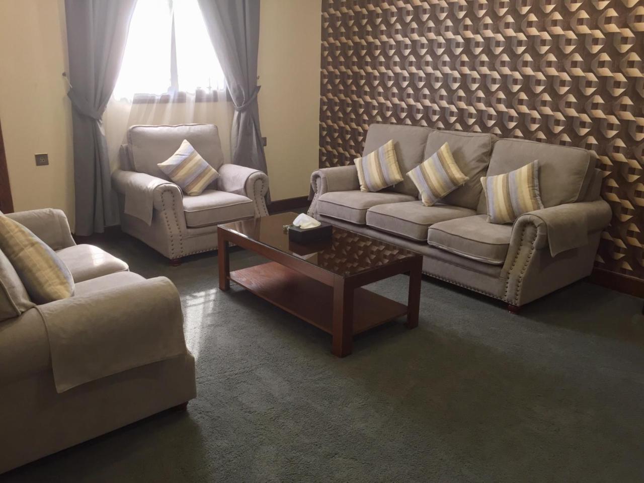 Aral Hotel Apartments Tabuk Ngoại thất bức ảnh