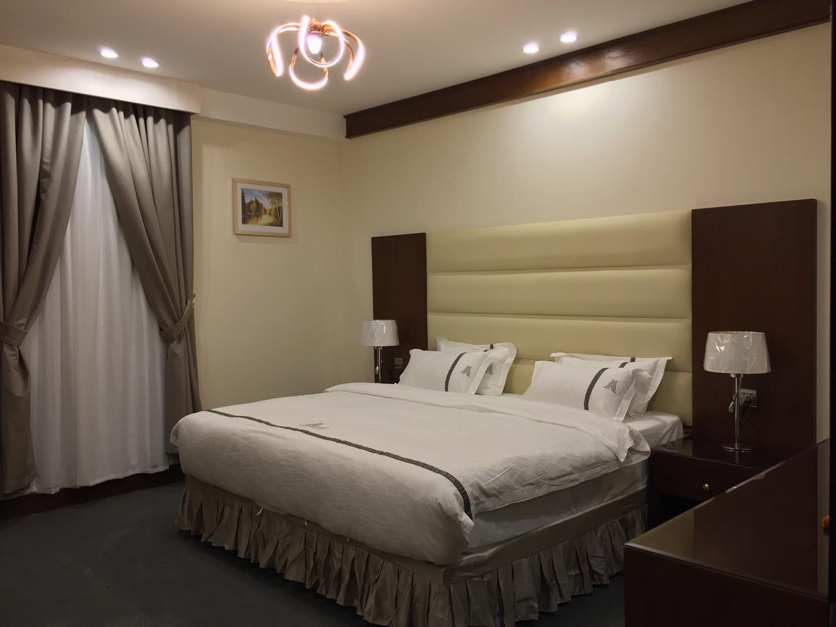 Aral Hotel Apartments Tabuk Ngoại thất bức ảnh